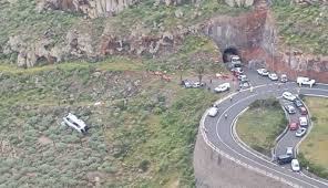 Canary Islands Bus Crash Leaves One Dead, 27 Injured